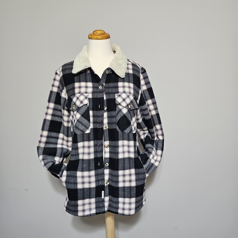SoHo Threads Plaid Sherpa Lined Jacket Flannel Shacket Purple/Pink Medium